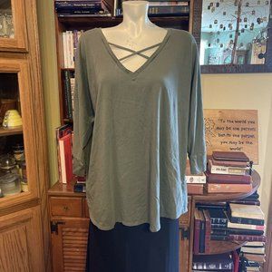 Boutique Plus 1x womens casual top crisscross 3/4 sleeve‎ army green